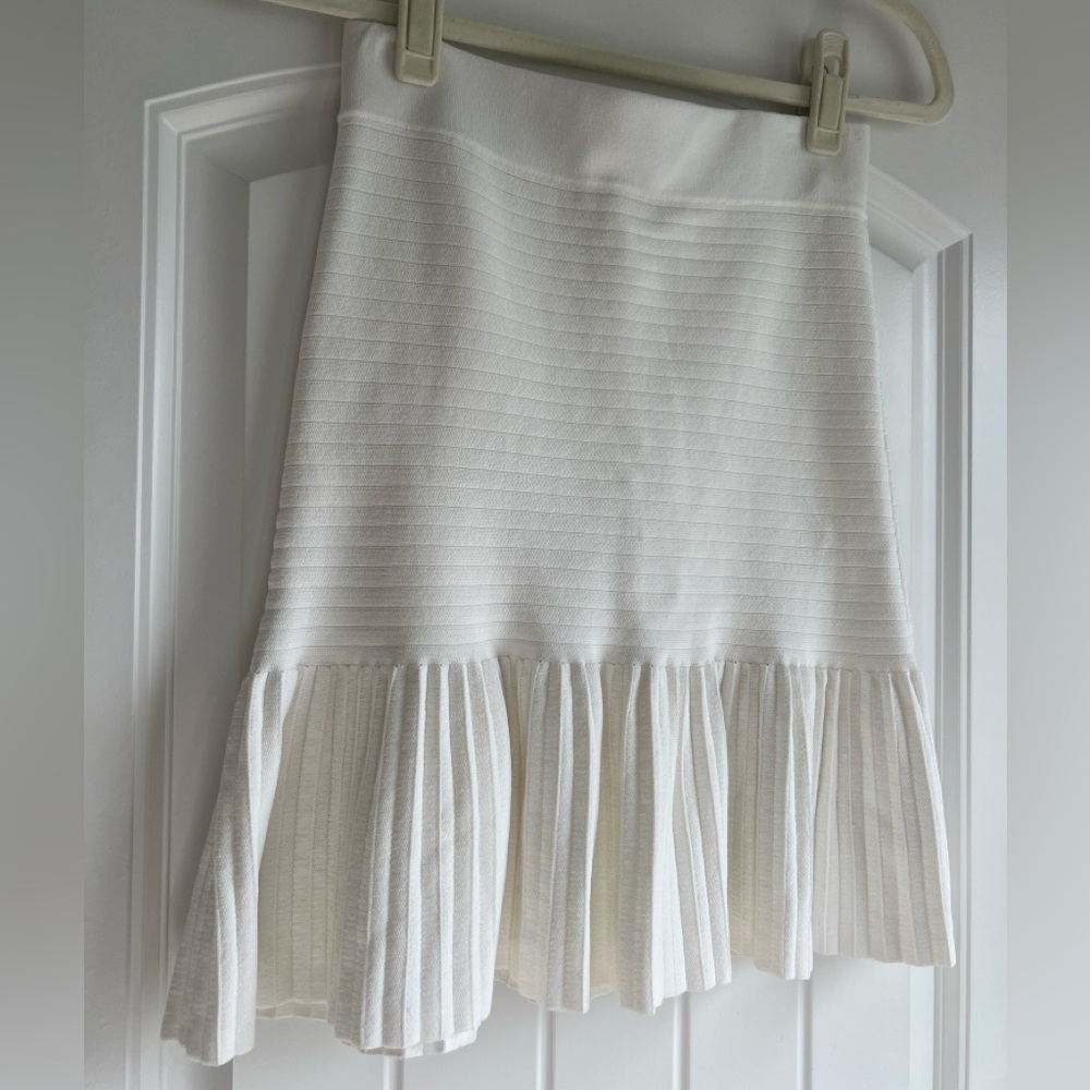 Love Riche White Textured Mini Skirt - Picture 3 of 5